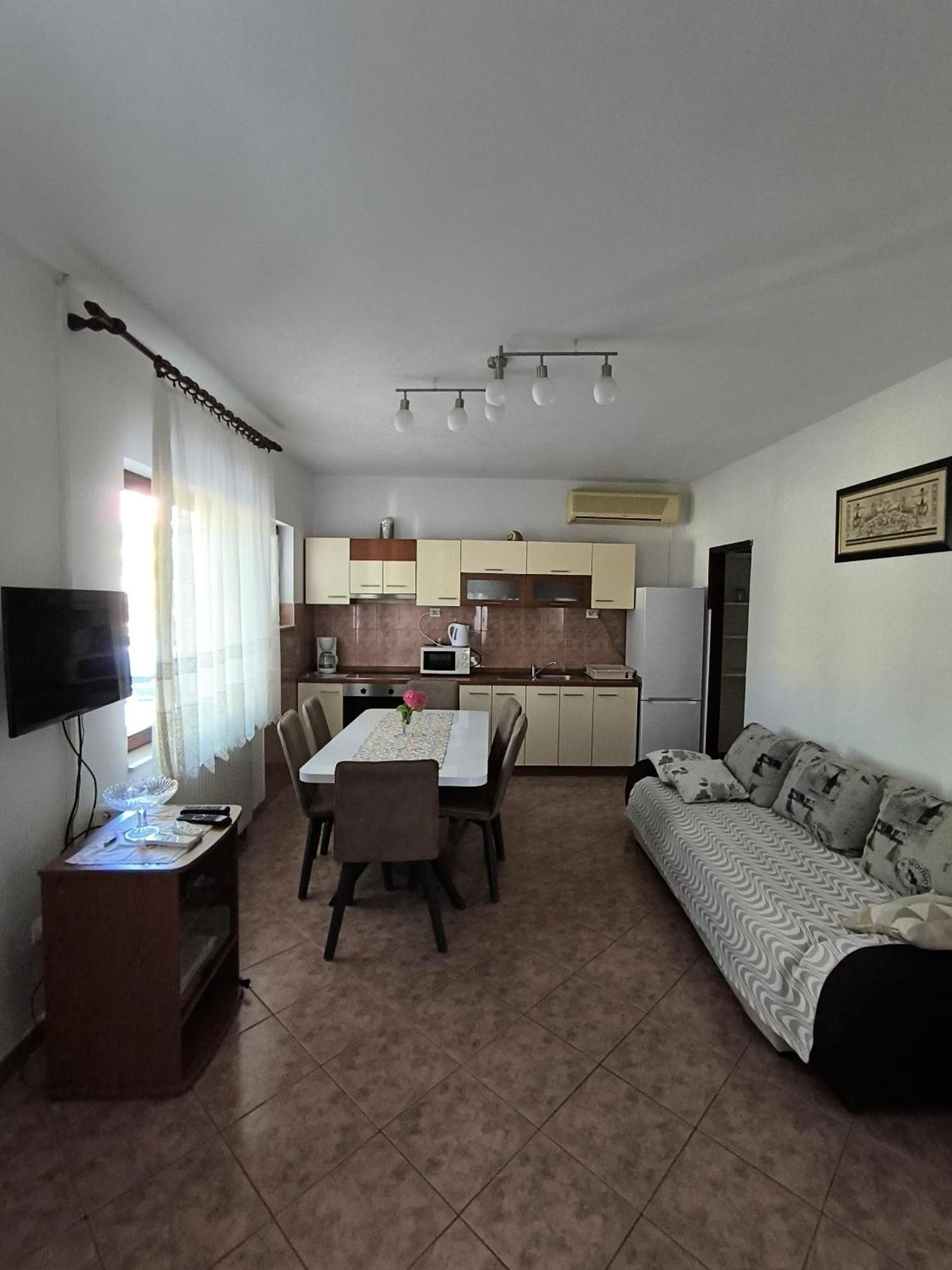Apartment Vinka Trogir Exterior photo