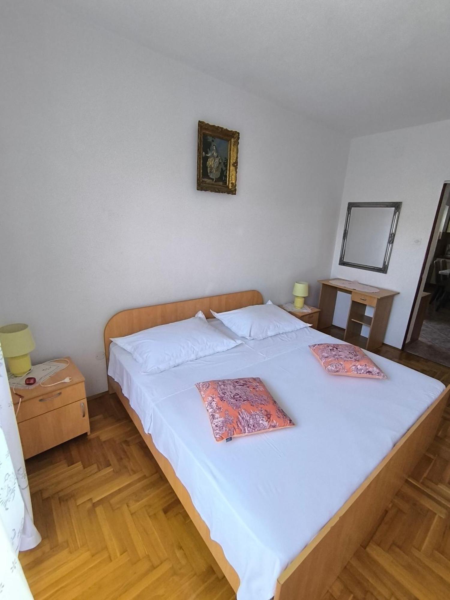 Apartment Vinka Trogir Exterior photo