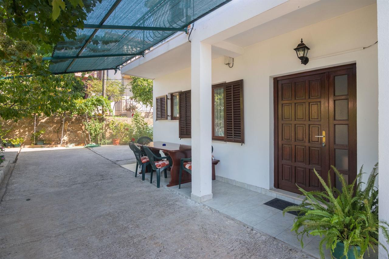 Apartment Vinka Trogir Exterior photo